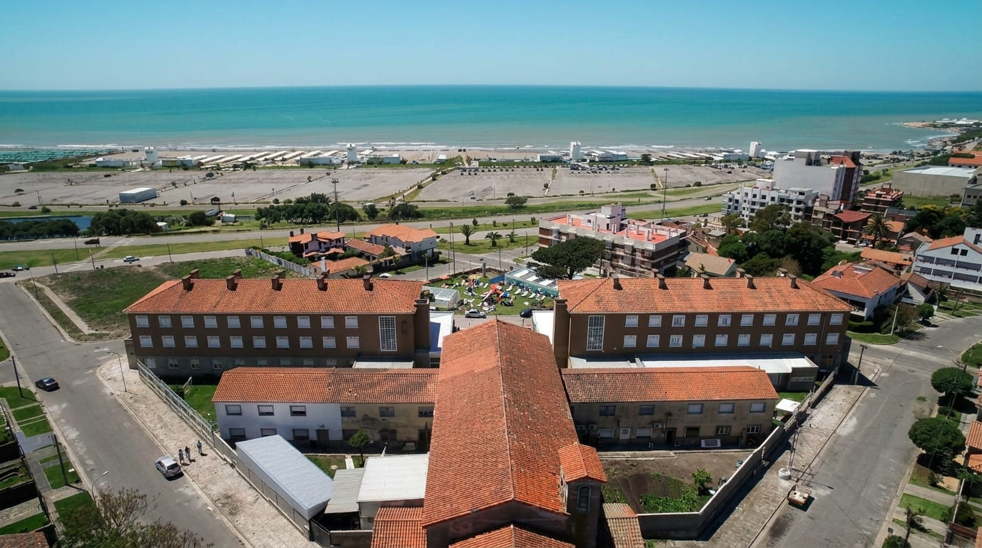 Vista panorámica del Grand Hotel Santa Teresita